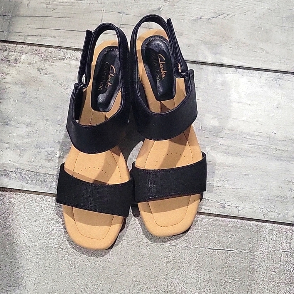 Clarks Black and Tan Women's Sandals
